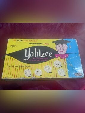 Vintage Yahtzee Classic Family Dice Game